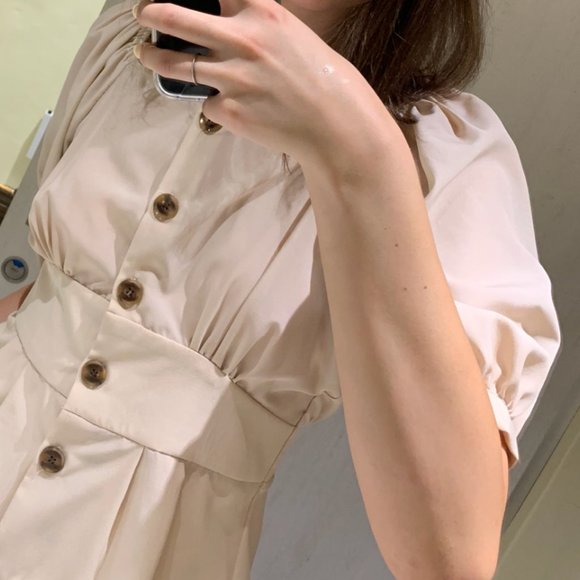 Allamanda button-down puff-sleeve cinched waist blouse - Picture 1 of 6